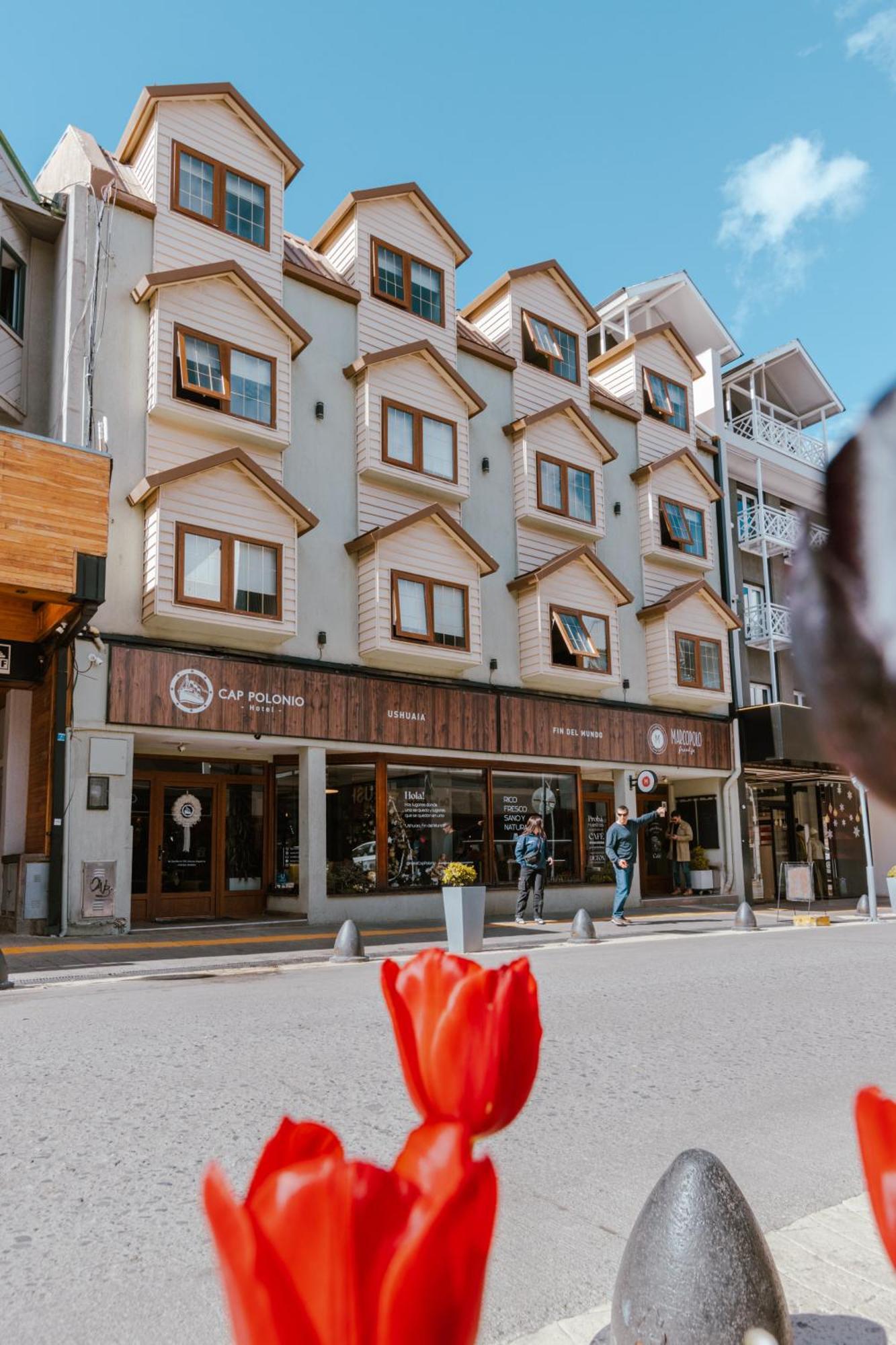 Hotel Cap Polonio Ushuaia Exterior photo